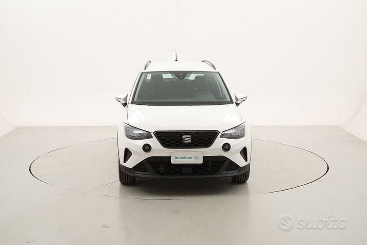 Usata Seat Arona Style 110 CV (80 kW) 2023 Bianco SUV