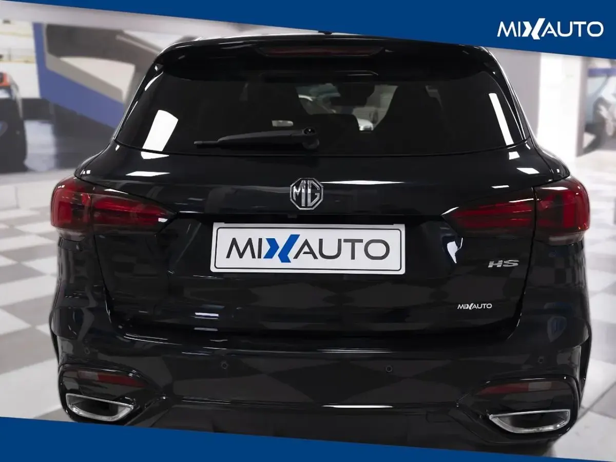 Usata MG HS Luxury 161 CV (118 kW) 2024 Viola SUV