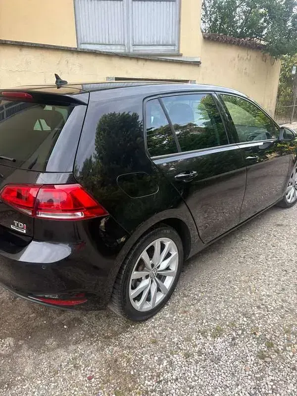 Usata VW Golf VII Comfortline 110 CV (80 kW) 2017 Berlina