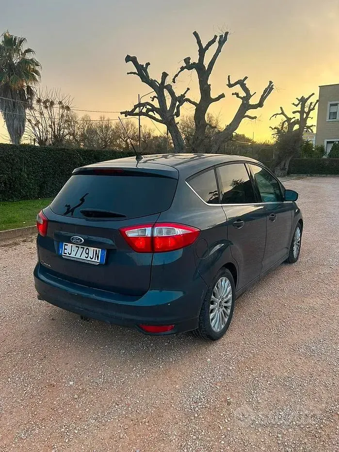 Usata Ford C-MAX 115 CV (84 kW) 2011 Monovolume