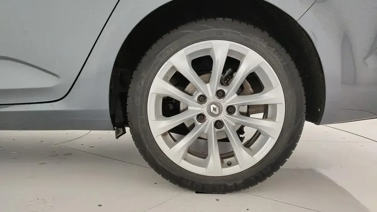 Usata Renault Mégane IV Intens 115 CV (84 kW) 2019 Grigio Berlina