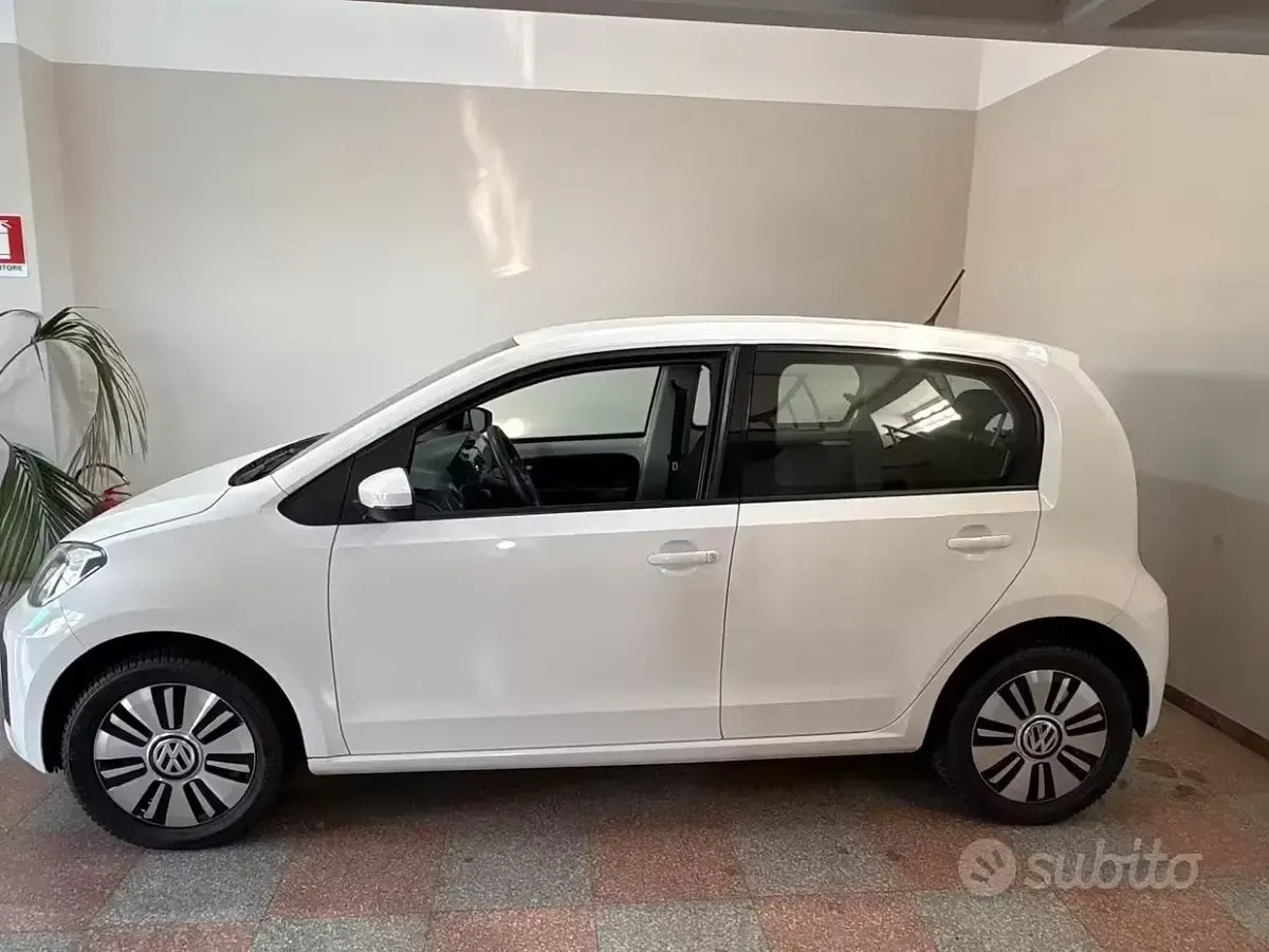 Usata VW up! 82 CV (60 kW) 2017 Bianco Utilitaria