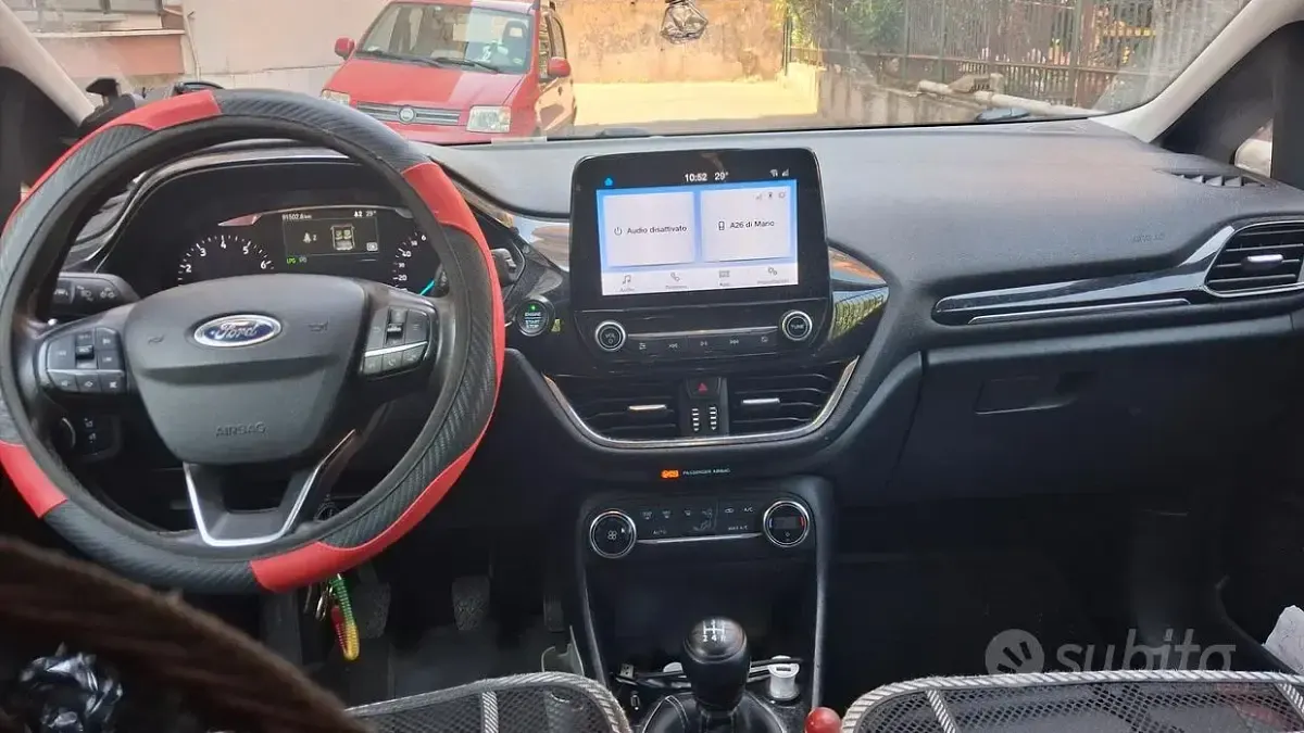 Usata Ford Fiesta Titanium 75 CV (55 kW) 2019 Rosso Utilitaria