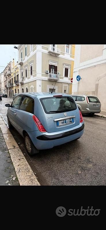 Usata Lancia Ypsilon 2003 Blu Utilitaria