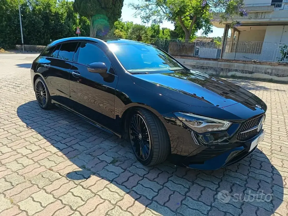 Usata Mercedes CLA200 AMG Line Premium Plus 150 CV (110 kW) 2024 Nero Coupé