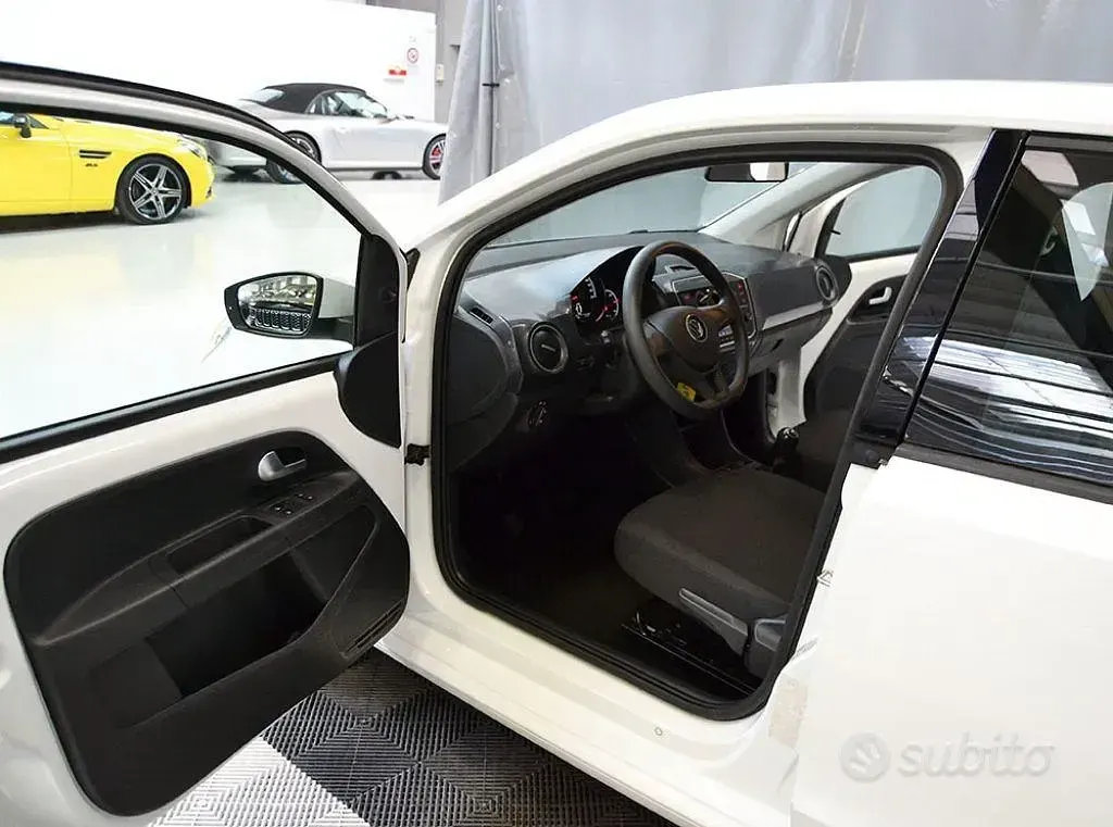 Usata VW up! Move 60 CV (44 kW) 2020 Bianco Utilitaria