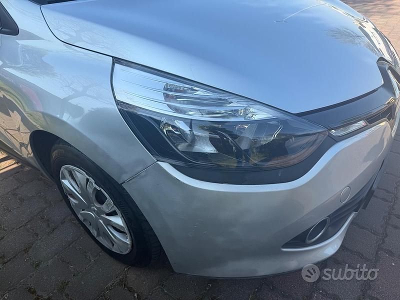 Usata Renault Clio IV 89 CV (65 kW) 2015 Grigio Berlina