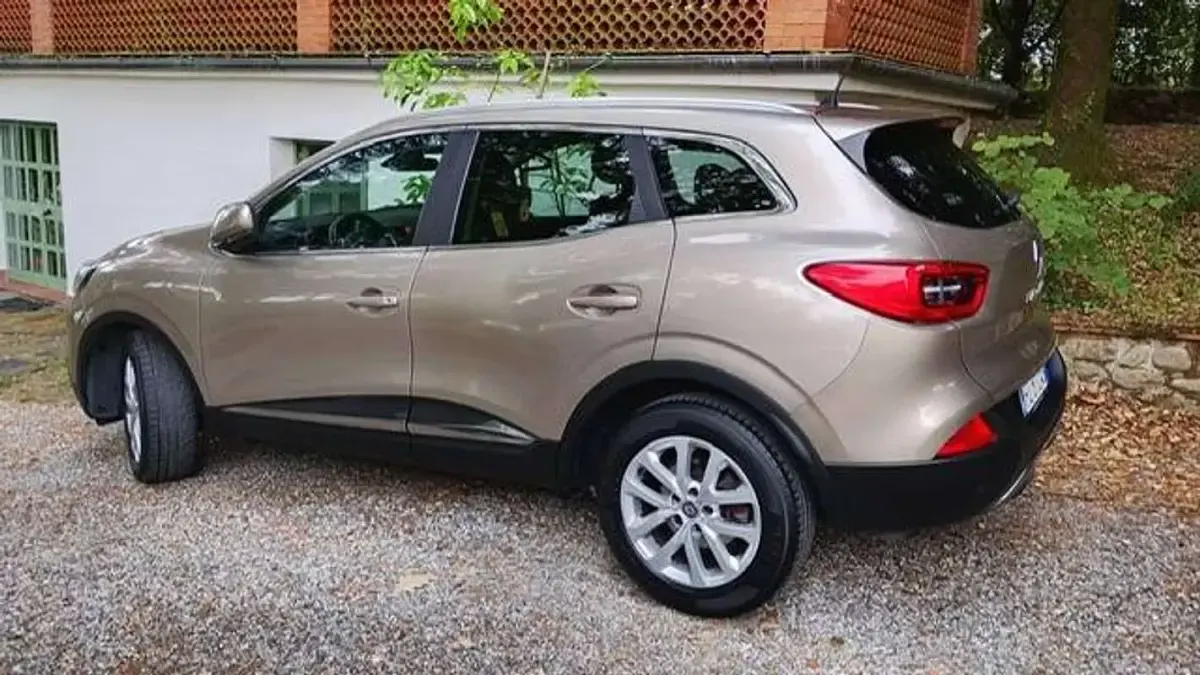 Usata Renault Kadjar Life 110 CV (80 kW) 2017 Bronzo SUV
