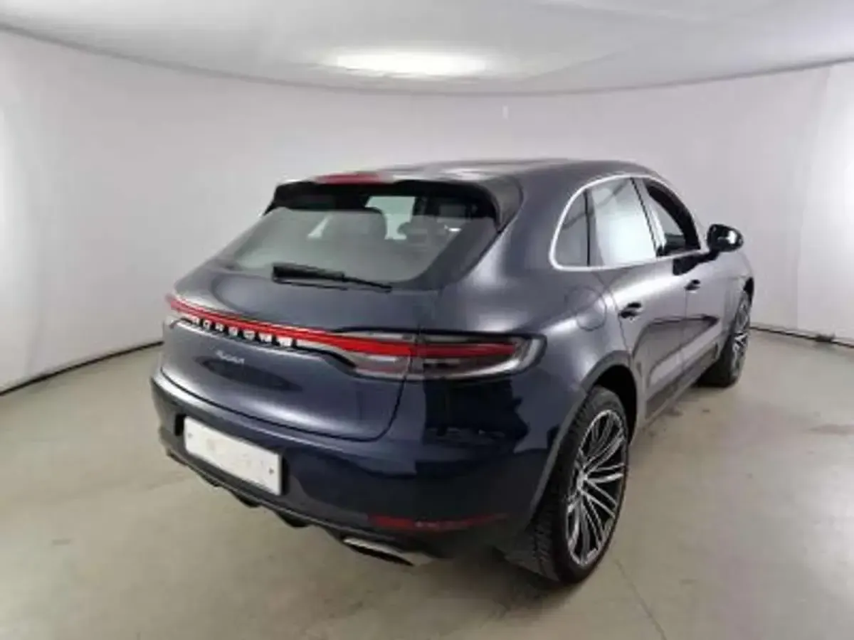 Usata Porsche Macan 245 CV (180 kW) 2020 Blu/azzurro SUV