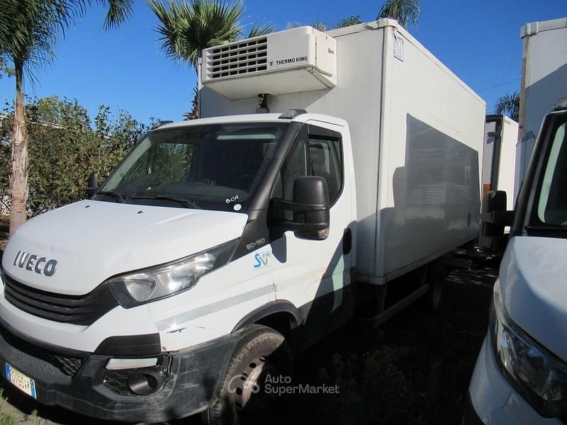 Usata Iveco Daily 145 CV (106 kW) 2017 Bianco Berlina