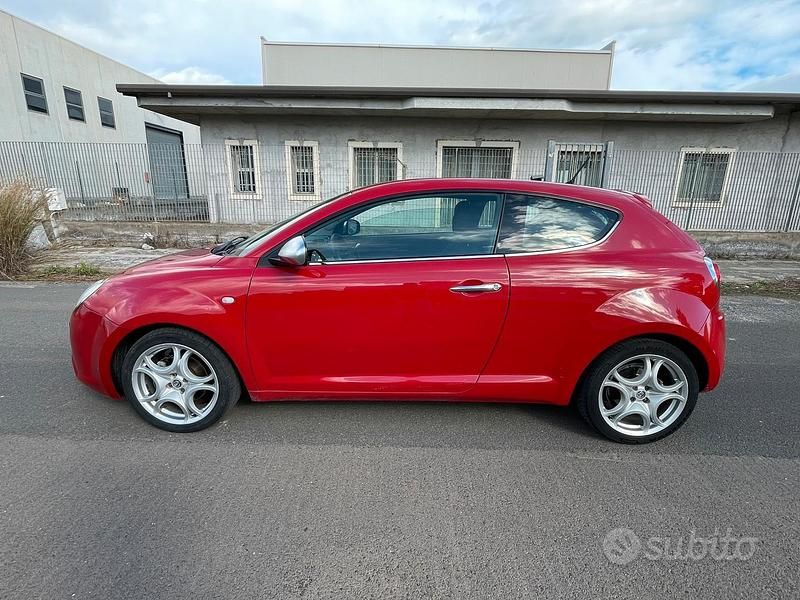 Usata Alfa Romeo MiTo 90 CV (66 kW) 2008 Rosso Utilitaria