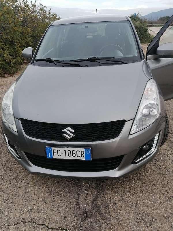 Usata Suzuki Swift 75 CV (55 kW) 2016 Grigio Berlina