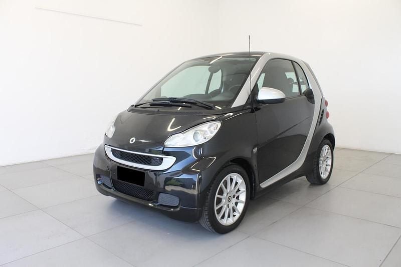Usata Smart ForTwo Cabrio Passion 54 CV (39 kW) 2011 Viola Cabrio