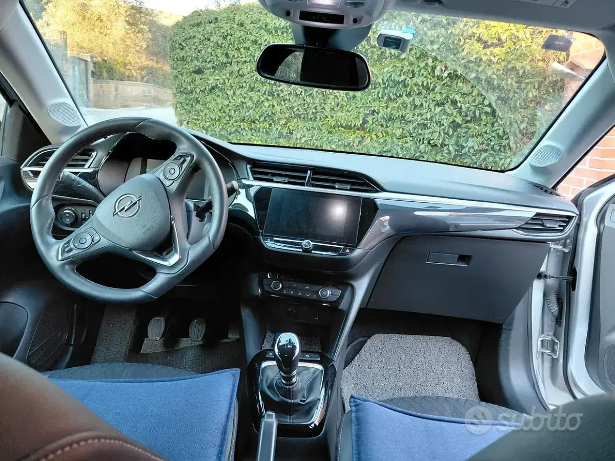 Usata Opel Corsa 102 CV (75 kW) 2021 Grigio Utilitaria