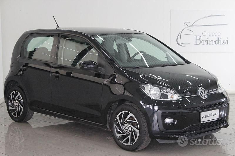 Usata VW up! Move 59 CV (43 kW) 2019 Nero Utilitaria