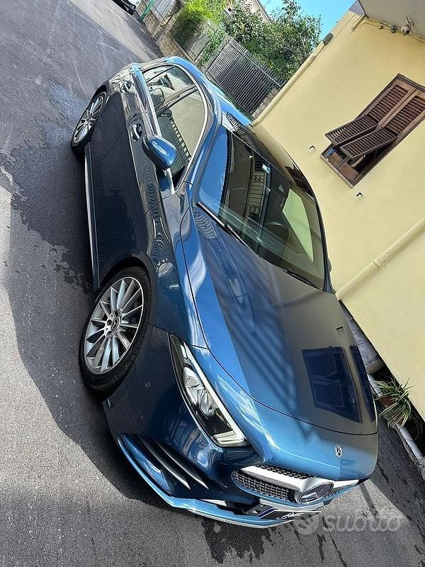 Usata Mercedes A200 Premium 150 CV (110 kW) 2019 Berlina