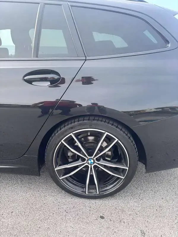 Usata BMW 318 M Sport 150 CV (110 kW) 2021 Nero Station wagon