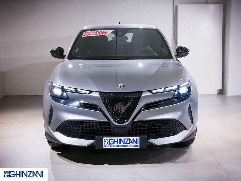 Usata Alfa Romeo Junior 145 CV (106 kW) 2025 Grigio SUV