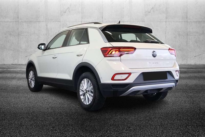 Usata VW T-Roc Life 150 CV (110 kW) 2024 Grigio SUV