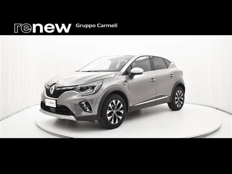 Grigio chiaro Usata 2024 Renault Captur Techno SUV | 17.500 € (Ottimo prezzo) - Immagine 1/4
