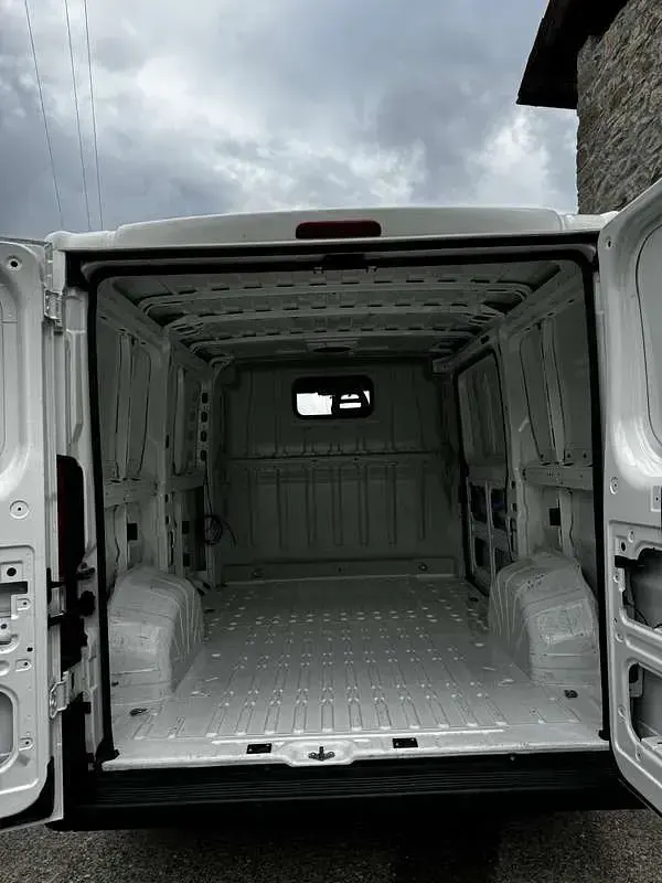 Usata Peugeot Boxer 110 CV (80 kW) 2019 Furgone