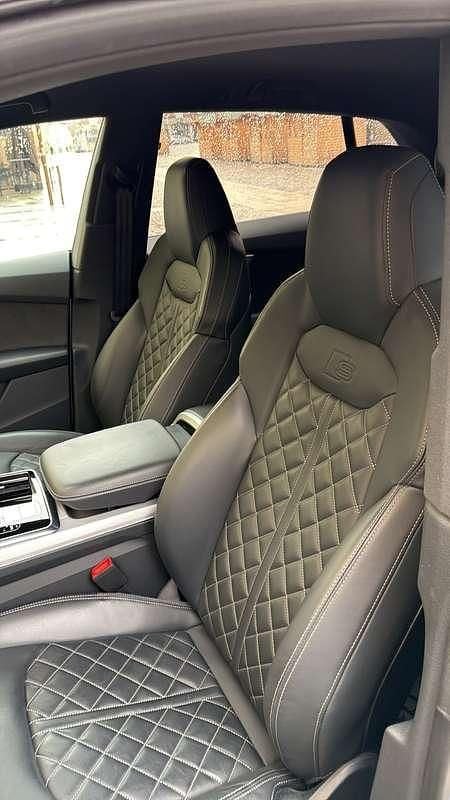 Usata Audi Q8 S-Line 286 CV (210 kW) 2025 Bianco SUV