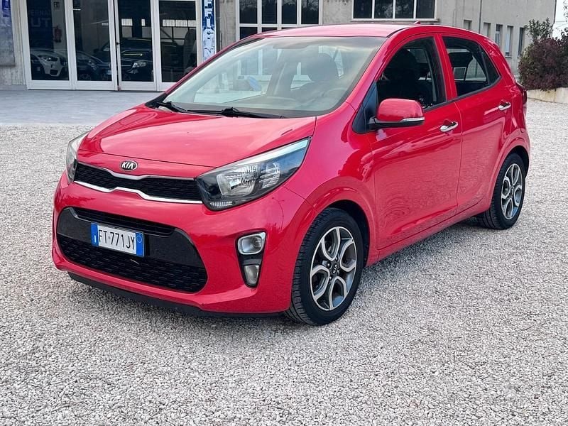 Rosso Usata 2019 Kia Picanto Due volumi | 8999 € (Buon prezzo) - Immagine 1/4