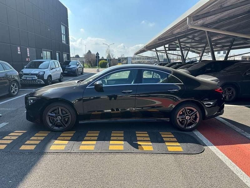 Usata Mercedes CLA250e 163 CV (119 kW) 2023 Nero Berlina
