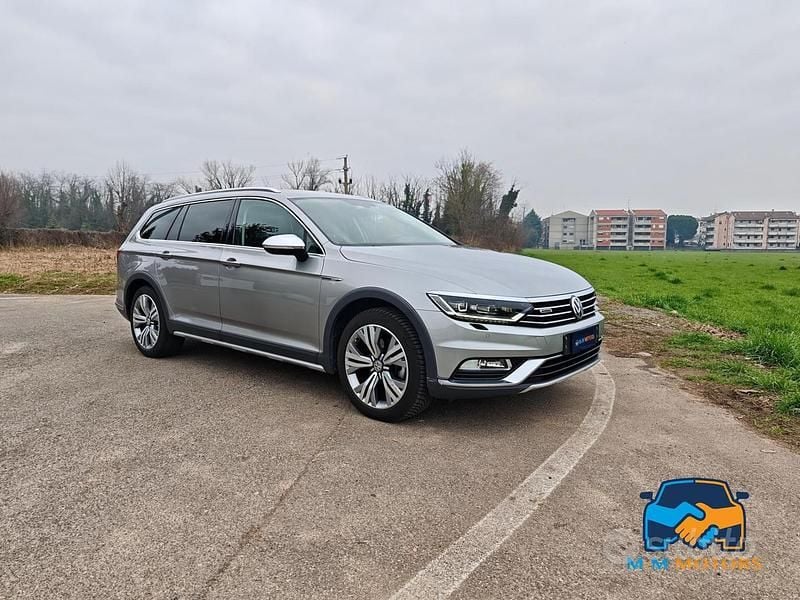 Usata VW Passat Alltrack 190 CV (139 kW) 2016 Grigio Station wagon