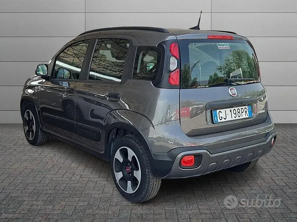 Usata Fiat Panda Cross Cross 69 CV (50 kW) 2022 Other Utilitaria
