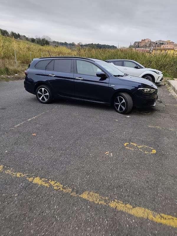 Usata Fiat Tipo Lounge 120 CV (88 kW) 2017 Station wagon