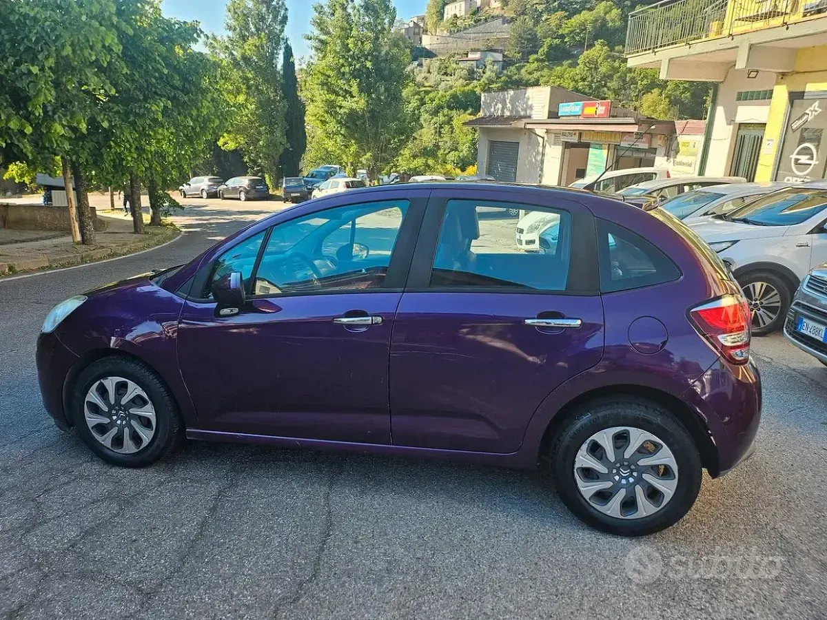 Usata Citroën C3 PureTech 68 CV (50 kW) 2015 Viola Berlina