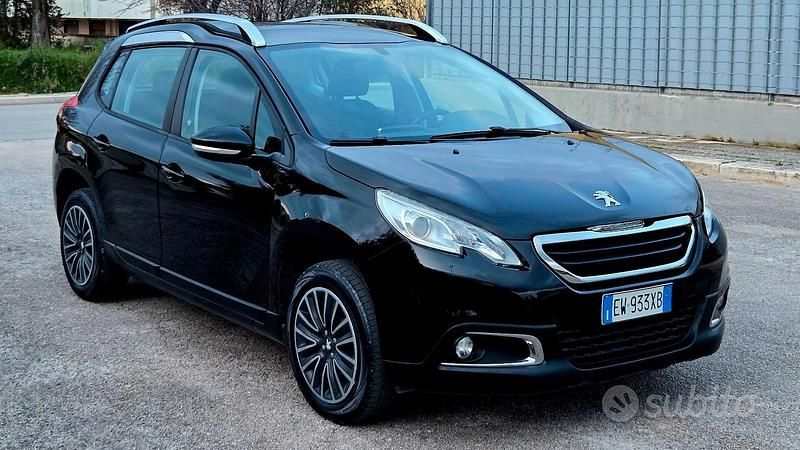 Usata Peugeot 2008 67 CV (49 kW) 2014 Nero SUV