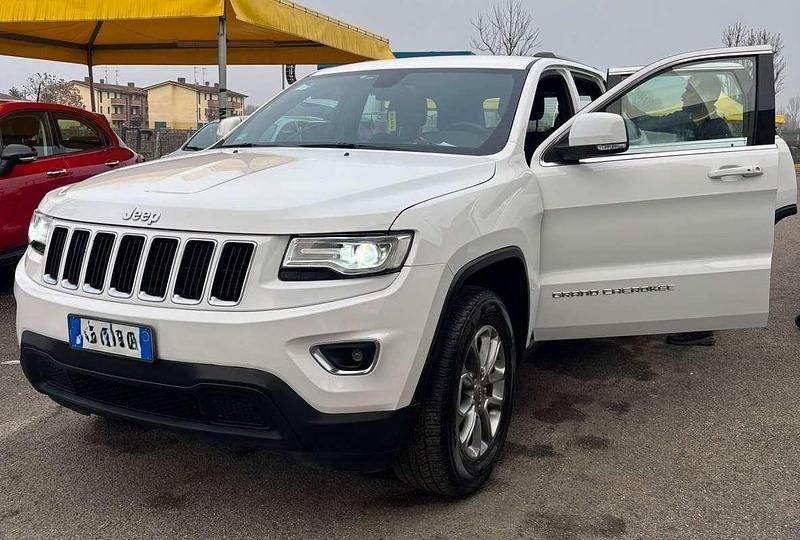 Usata Jeep Grand Cherokee Laredo 190 CV (139 kW) 2016 Bianco SUV