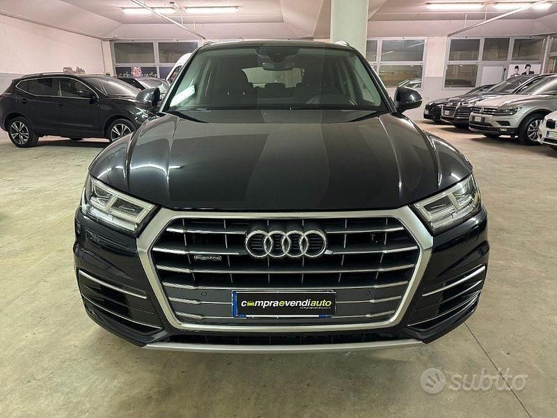 Usata Audi Q5 Business 204 CV (150 kW) 2020 Blu SUV