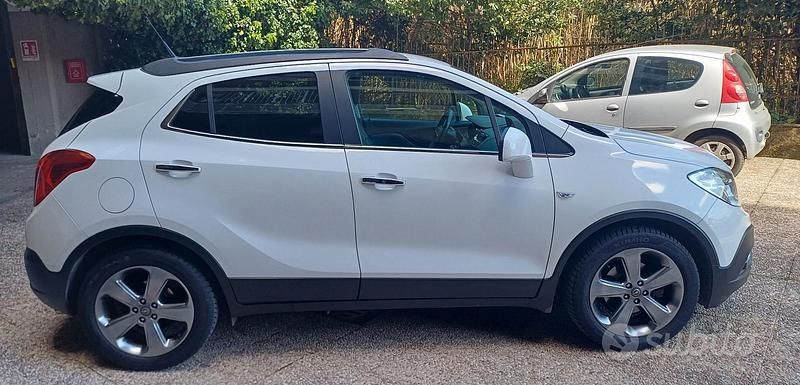 Usata Opel Mokka 130 CV (95 kW) 2013 Bianco SUV