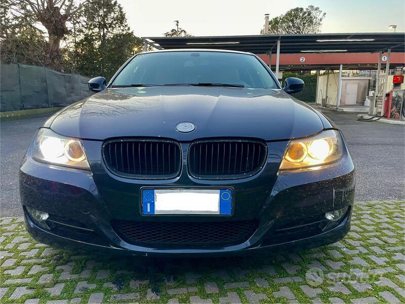 Usato 2011 BMW 320 Benzin (8.000 €)