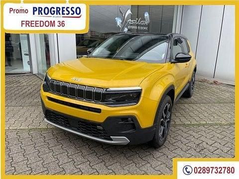 Usata Jeep Avenger Altitude 101 CV (74 kW) 2024 Giallo/tetto nero SUV