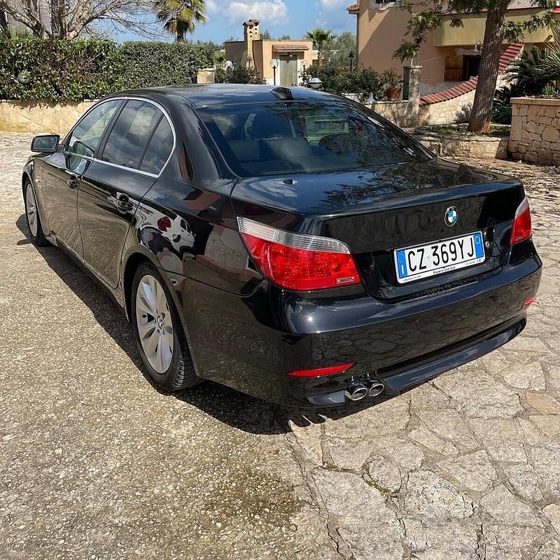 Usata BMW 525 177 CV (130 kW) 2006 Nero Berlina