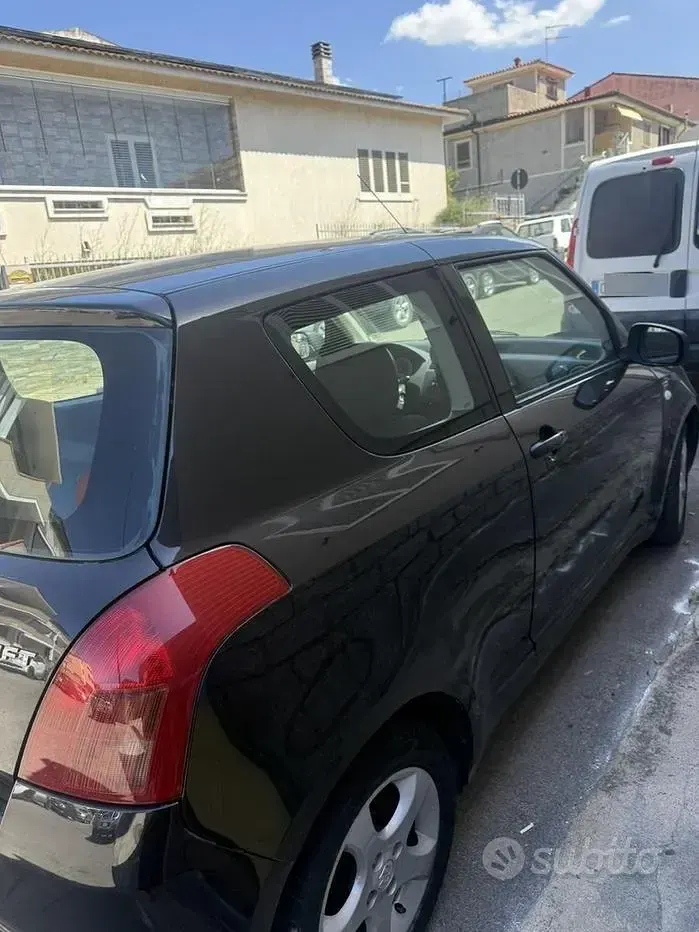 Usata Suzuki Swift GL 2006 Nero Utilitaria