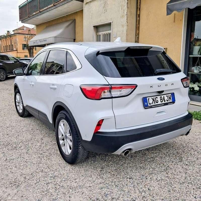 Usata Ford Kuga Titanium 163 CV (119 kW) 2020 SUV