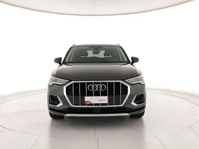 Usata Audi Q3 Advanced 150 CV (110 kW) 2025 Grigio SUV
