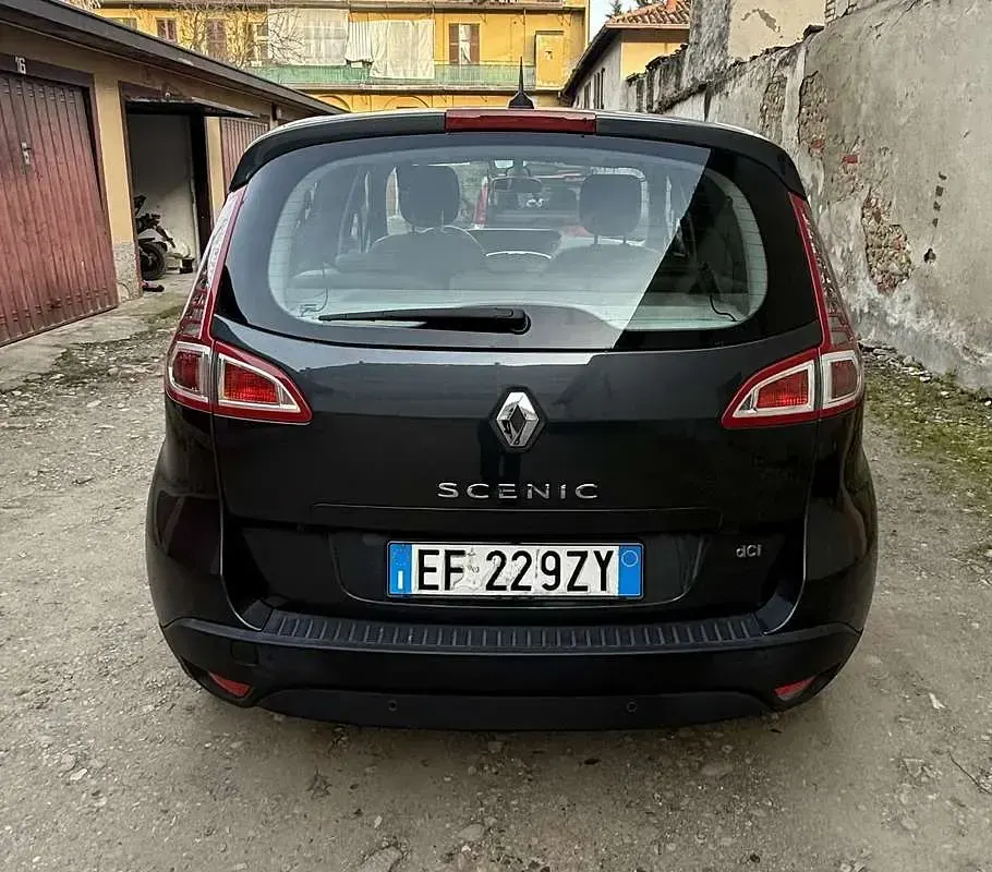 Usata Renault Scenic E-Tech Dynamique 131 CV (96 kW) 2011 Monovolume