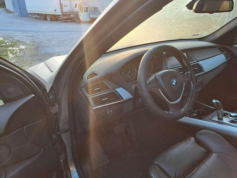 Usata BMW X5 218 CV (160 kW) 2007 SUV