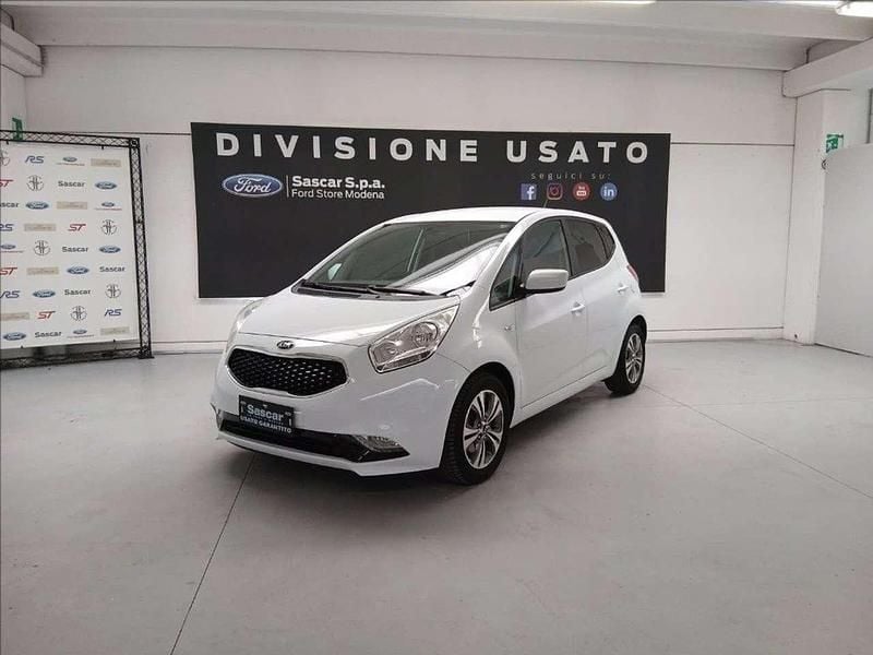 Usata Kia Venga Active 90 CV (66 kW) 2018 Bianco Utilitaria