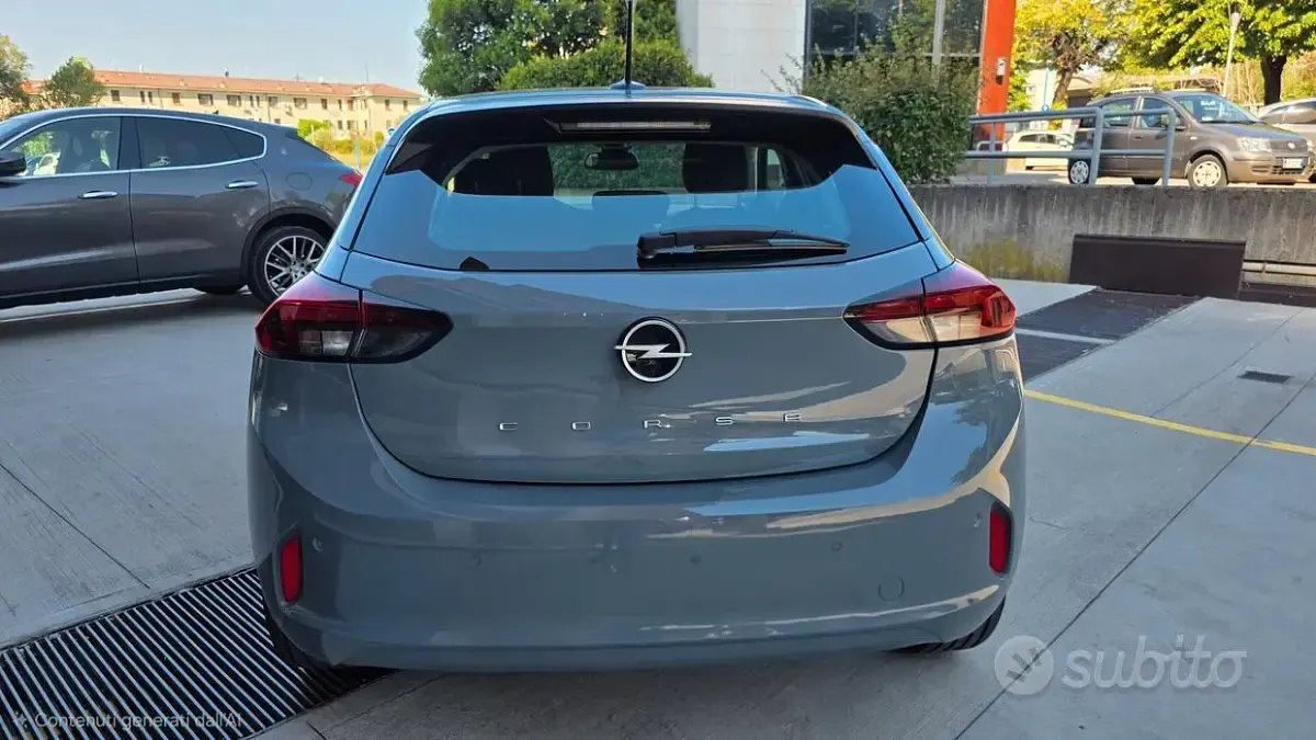 Usata Opel Corsa 75 CV (55 kW) 2024 Blu Utilitaria