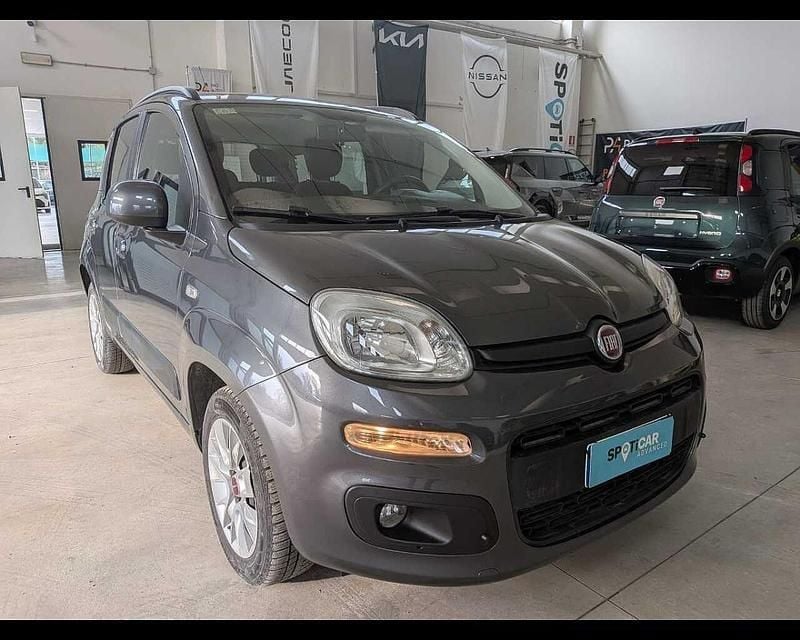 Usata Fiat Panda Easy 95 CV (69 kW) 2018 Grigio Utilitaria