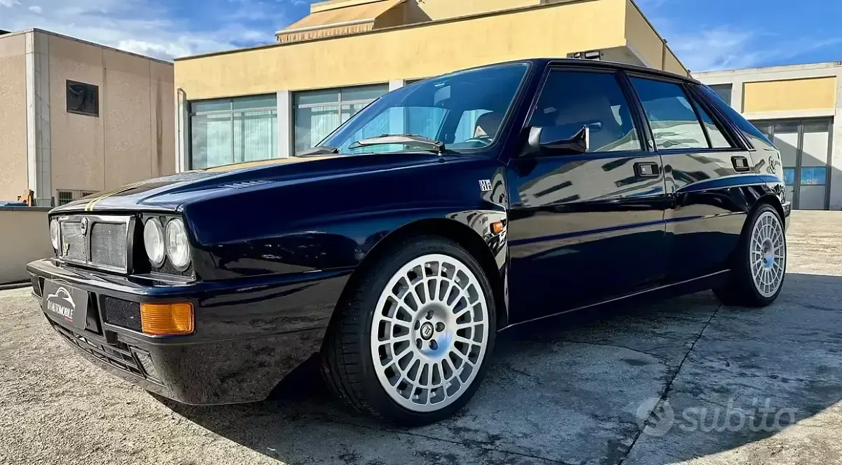 Usata Lancia Delta 211 CV (155 kW) 1994 Blu lord Utilitaria