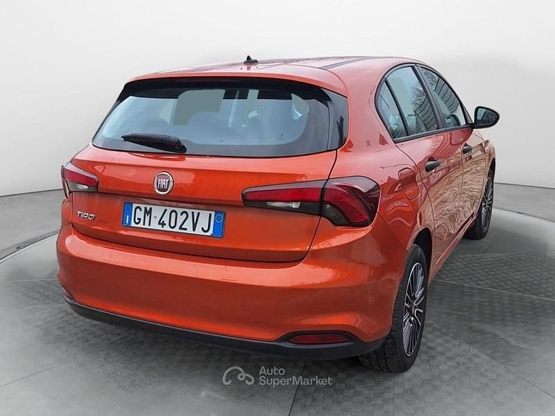 Usata Fiat Tipo 101 CV (74 kW) 2023 Gray Utilitaria