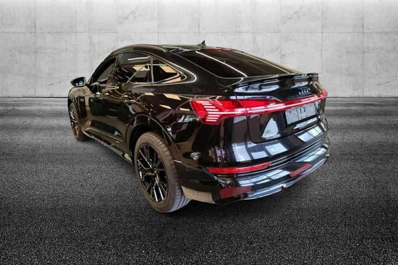 Usata Audi e-tron S-Line 300 kW (408 CV) 2022 Nero SUV